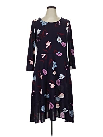 Ann Taylor Casual Dress (view 1)