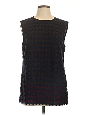 Mantu Sleeveless Blouse (view 1)