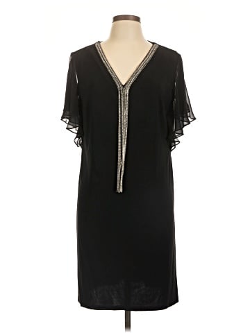 Roz & Ali Cocktail Dress (view 1)