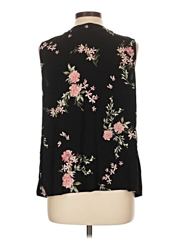 Croft & Barrow Sleeveless Blouse (view 2)