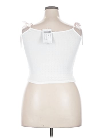 Brandy Melville Sleeveless Top (view 2)