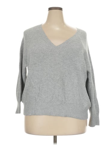 Old Navy Pullover Sweater (view 1)