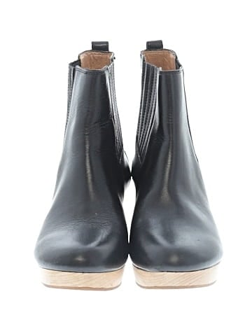 Madewell The Clog Boot in Leather (view 2)