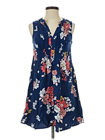 Old Navy Casual Dress (view 1)