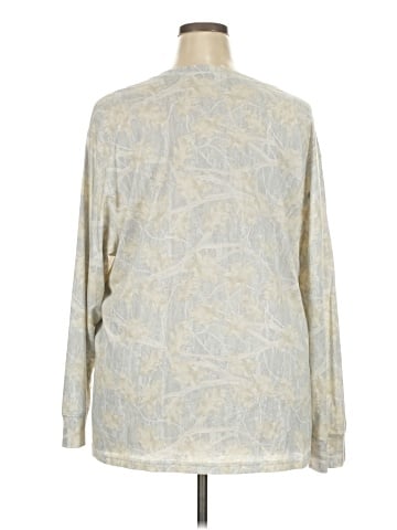 Victoria's Secret Pink Long Sleeve T-Shirt (view 2)