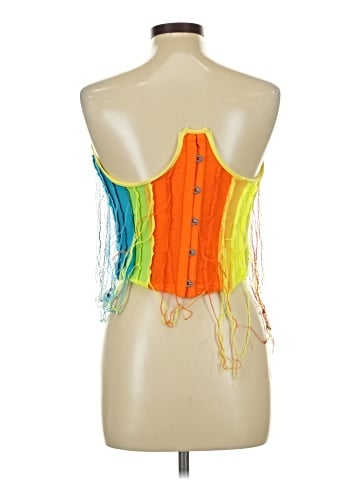 Akira Sleeveless Blouse (view 2)