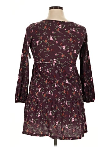 Old Navy Casual Dress (view 2)