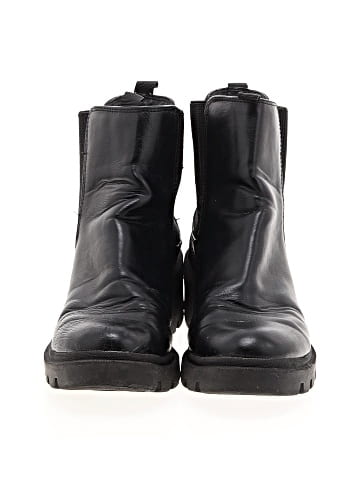 Universal Thread Ankle Boots (view 2)