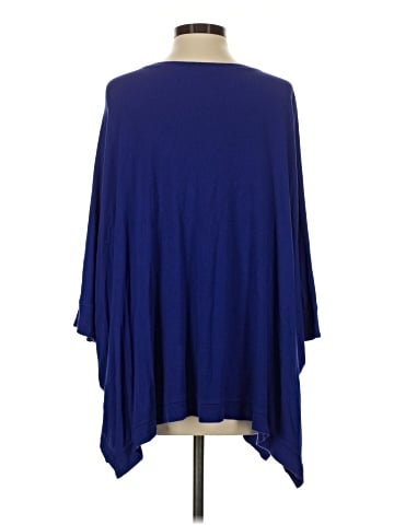 Bordeaux Poncho (view 2)
