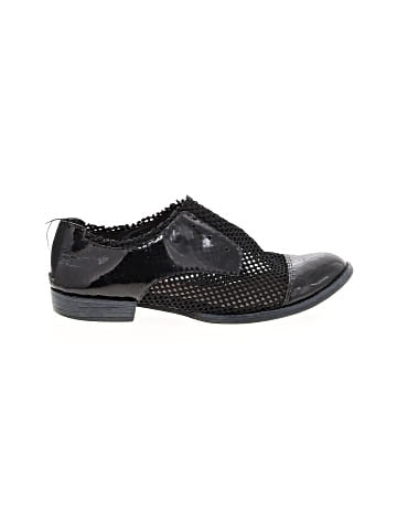All Black Flats (view 1)
