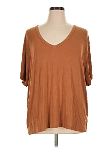 American Eagle Outfitters 3/4 Sleeve T-Shirt (view 1)