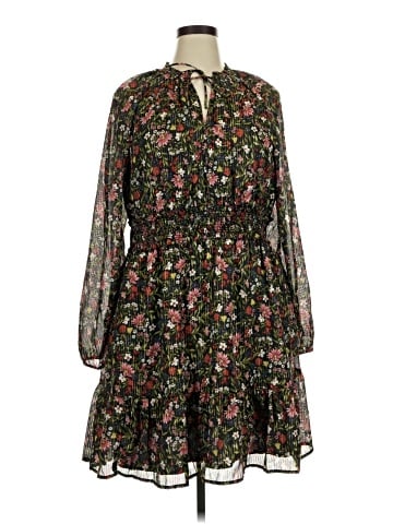 Old Navy Casual Dress (view 1)