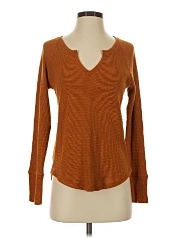 Knox Rose Long Sleeve T-Shirt (view 1)