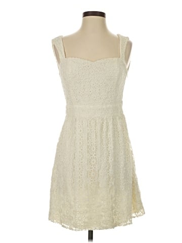 Emmelee Casual Dress (view 1)