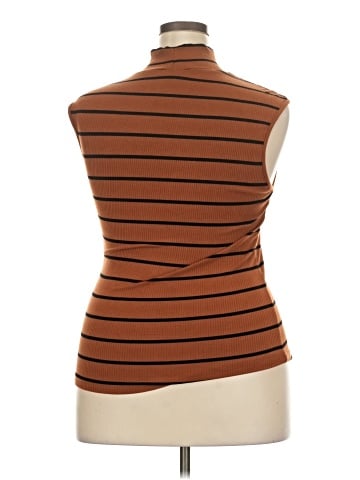 Sanctuary Short Sleeve Turtleneck (view 2)