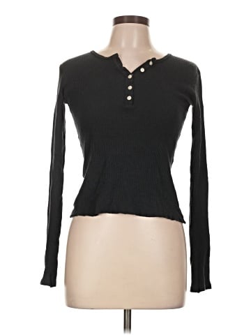 Brandy Melville Pullover Sweater (view 1)
