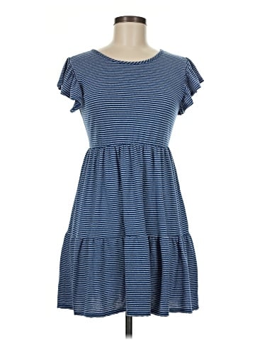 Olivia Rae Casual Dress (view 1)