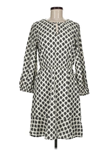 Old Navy Casual Dress (view 1)