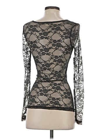 Zenana Outfitters Long Sleeve Top (view 2)