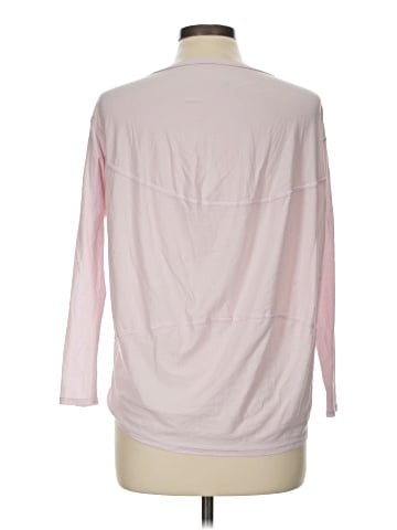 Lululemon Athletica 3/4 Sleeve T-Shirt (view 2)