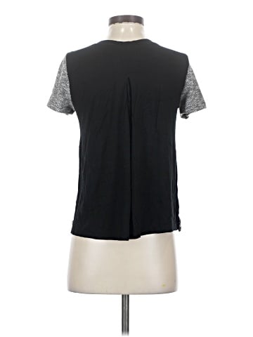 Le Lis Short Sleeve T-Shirt (view 2)