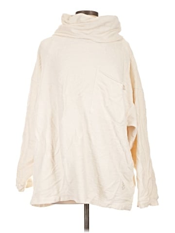 FP Movement Poncho (view 1)