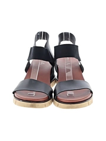 Mia Wedges (view 2)