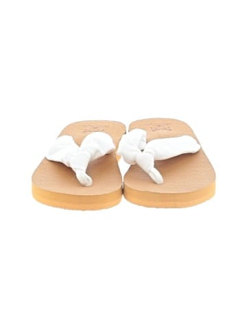 KuaiLu Flip Flops (view 2)