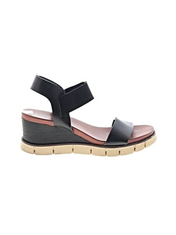 Mia Wedges (view 1)