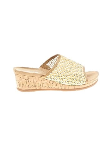 Baretraps Wedges (view 1)