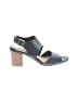 Yuu Gray Sandals Size 7 1/2 - photo 1