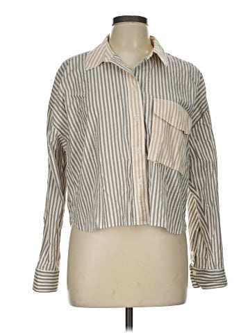 Madewell Flap-Pocket Crop Button-Up Shirt in Poplin (view 1)