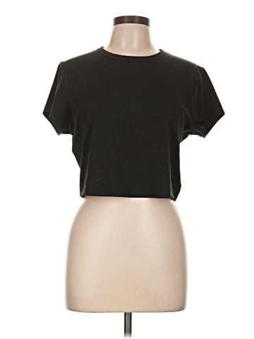 Uniqlo Short Sleeve T-Shirt (view 1)