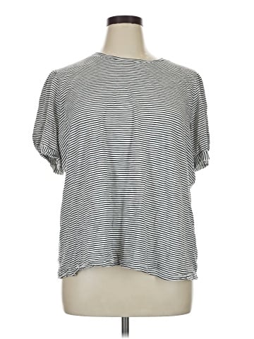 Maurices Short Sleeve Top (view 1)