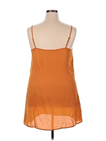 Knox Rose Tank Top (view 2)