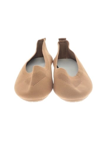 Unbranded Flats (view 2)