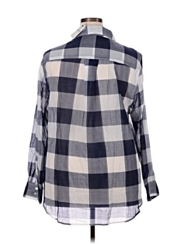 Lane Bryant Long Sleeve Button-Down Shirt (view 2)
