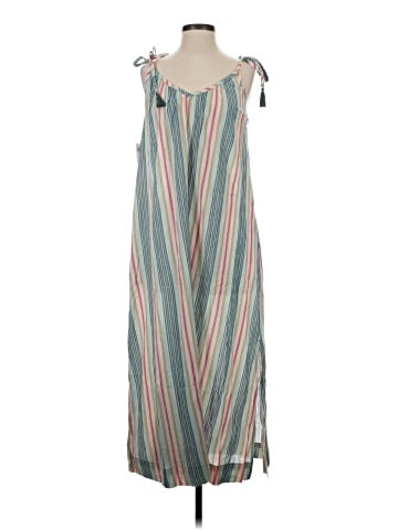 Old Navy Casual Dress (view 1)