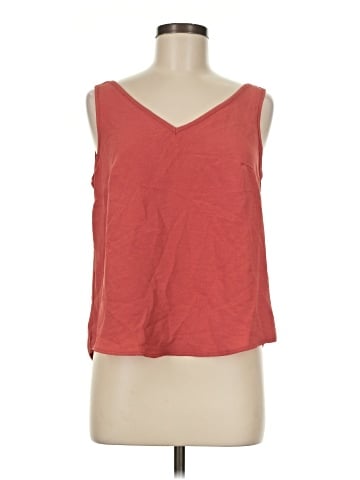 Fancyinn Sleeveless T-Shirt (view 1)
