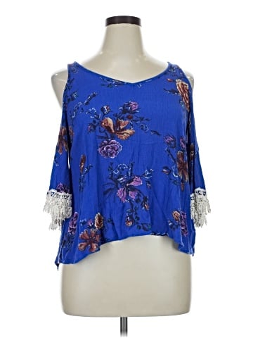 Xhilaration 3/4 Sleeve Blouse (view 1)