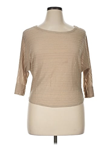 Xhilaration 3/4 Sleeve Top (view 1)