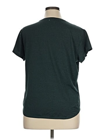 Quince Short Sleeve T-Shirt (view 2)