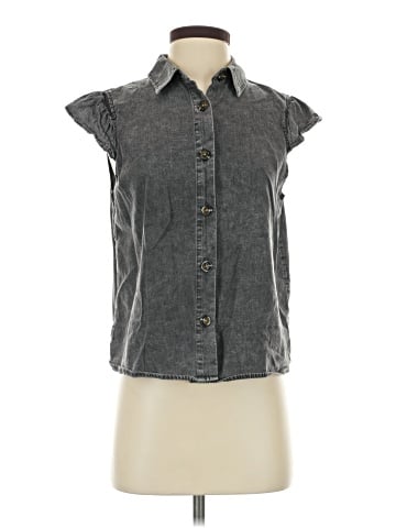 Who What Wear Sleeveless Button-Down Shirt (view 1)