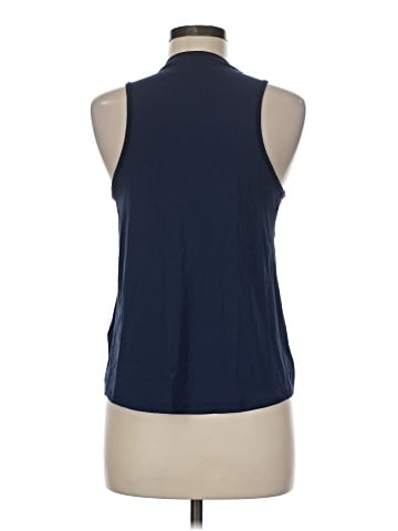 Nike Sleeveless Top (view 2)