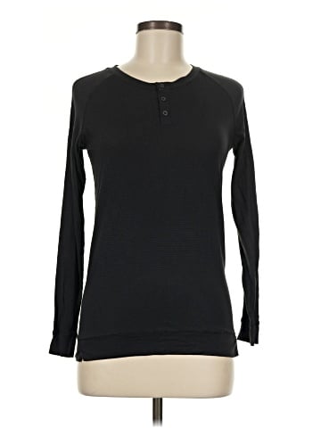 Lululemon Athletica Long Sleeve Top (view 1)