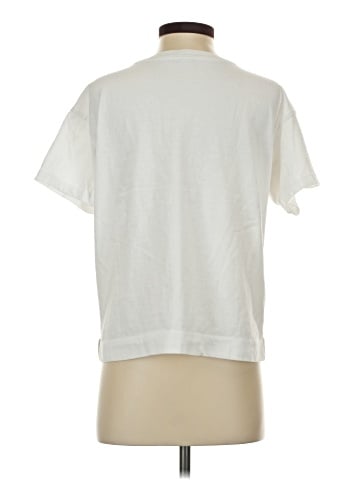 Old Navy Short Sleeve T-Shirt (view 2)