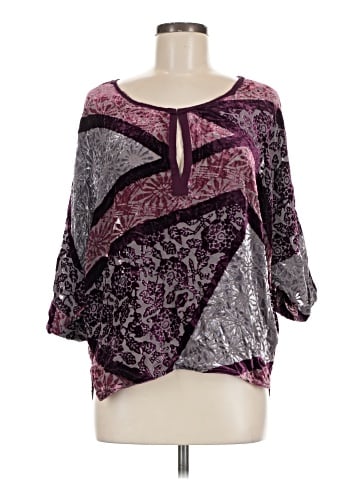 Tiny 3/4 Sleeve Blouse (view 1)