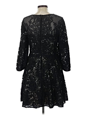 ML Monique Lhuillier Cocktail Dress (view 2)