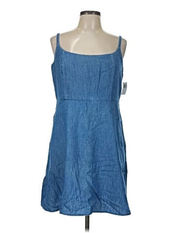 Old Navy Casual Dress (view 1)