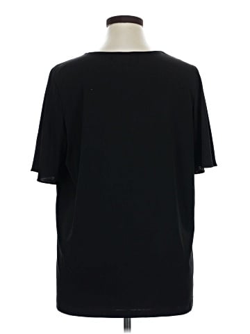 Catherines Short Sleeve Top (view 2)